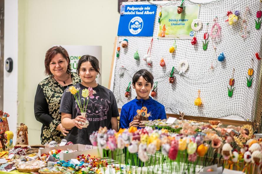 Velikonoční obchůdky přinesly dětem z dětských domovů více než 390 tisíc korun