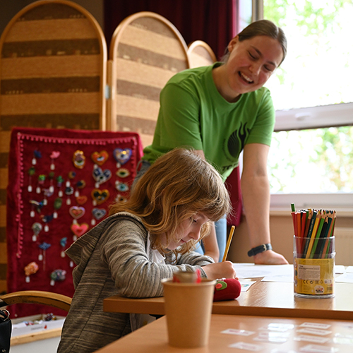 Dobrovolníci z plzeňského TOTEMu pomáhají dětem