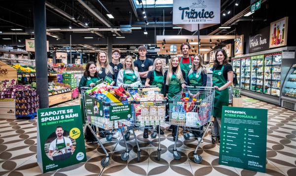 Sbírka v Albertu podpořila dětské domovy i potravinové banky darem 121 tun potravin
